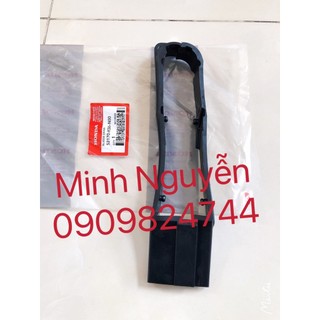 Cao su đỡ sên xe sonic 150r chính hãng honda