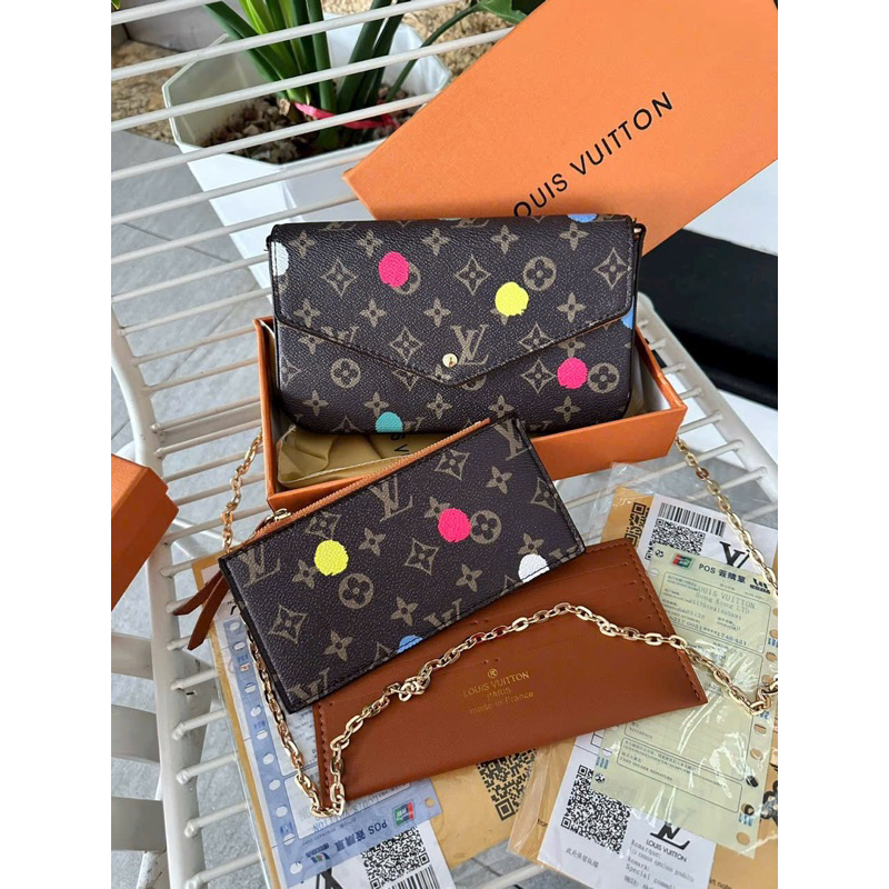 Túi Xách LVv Bì Thư 3in1 sz18 . Fullbox, bọc seal. Hàng super, có logo mã cod