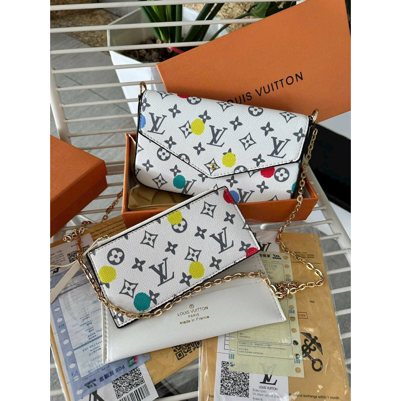 Túi Xách LVv Bì Thư 3in1 sz18 . Fullbox, bọc seal. Hàng super, có logo mã cod