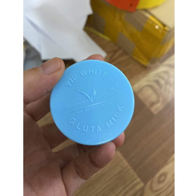Kem thâm nách Gluta Milk Thái Lan  chính hãng