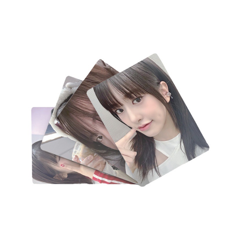 Lomo card IVE Hologram Thẻ bo góc Yujin Album Thần Tượng Kpop - Đu Quay Ngựa