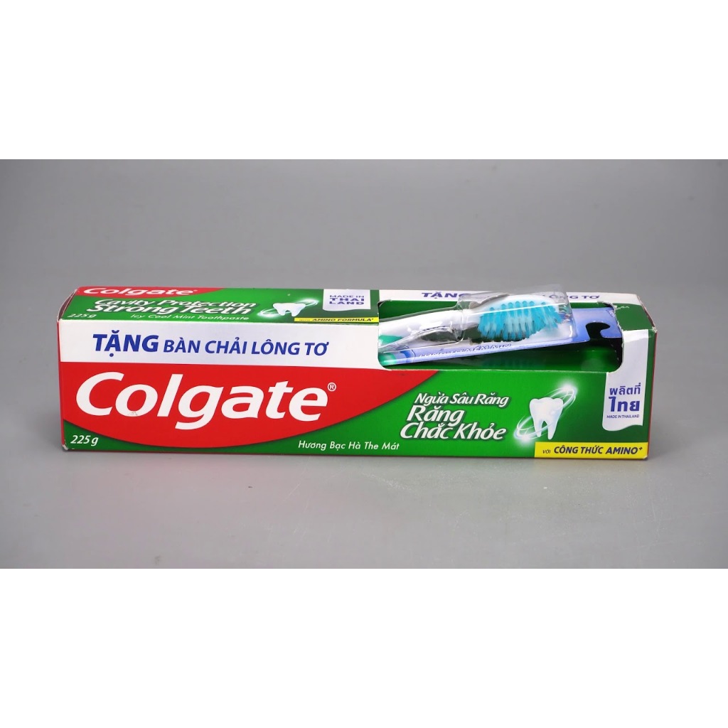 Date mới COLGATE KEM ĐÁNH RĂNG MAXFRESH TUÝP 225G 230G TẶNG KÈM BÀN CHẢI