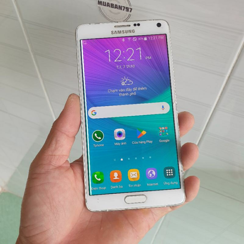 Điện thoại samsung note 4 kính nứt như hình