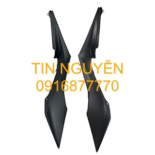 Lườn dài xe Sonic 150R màu đen nhám chính hãng