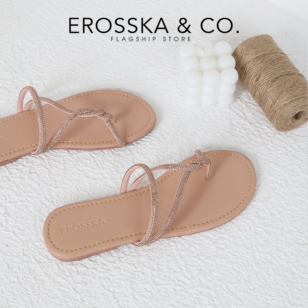 Erosska - Dép nữ thời trang xỏ ngón phối dây đế bằng kiểu dáng basic màu nâu nhạt - EN014