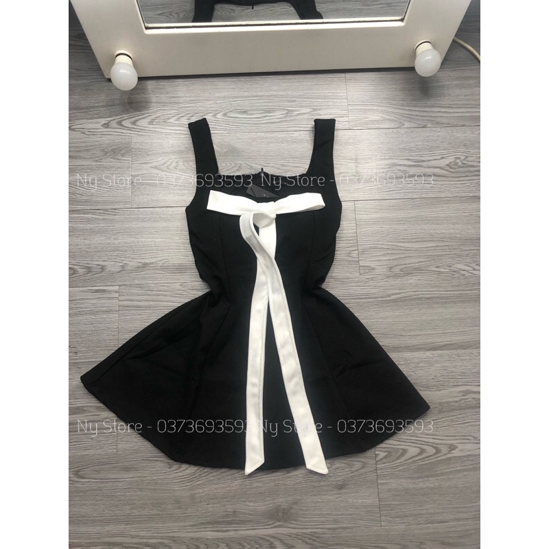 ĐẦM XOÈ NƠ NGỰC KÈM QUẦN