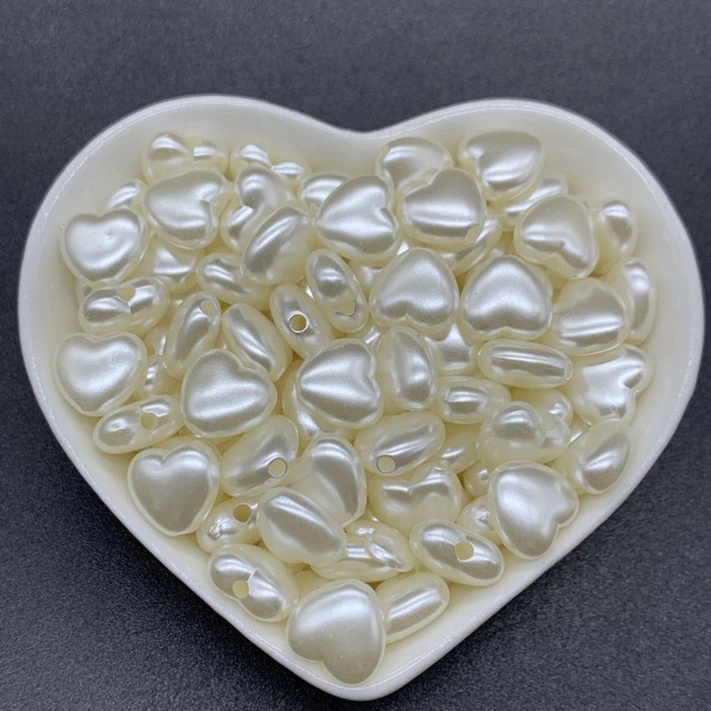 10gam hạt nhựa trái tim màu kem size 8mm xinh xắn