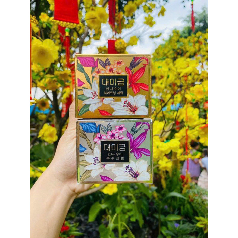 Kem Dưỡng Trắng Da Mờ Thâm Mụn Demejine Ngày Và Đêm