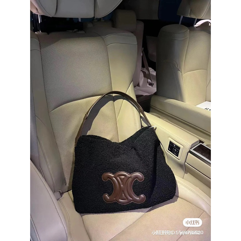 Túi đeo vai celine lông cừu size40