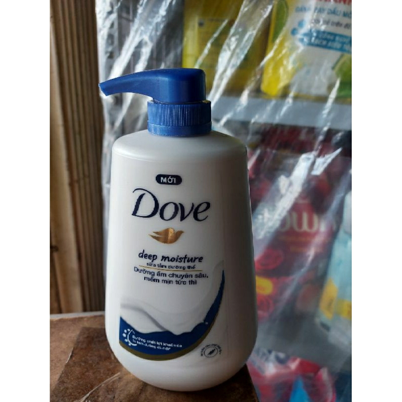 Sữa tắm dưỡng thể Dove 900g