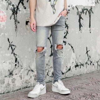 Quần Skinny Jeans Nam-Màu Xanh Bạc-Rách Ngang Gối-Chất Liệu Cotton Co Giãn-Ống Đứng Dáng-Ống Ôm Chân Chuẩn Skinny