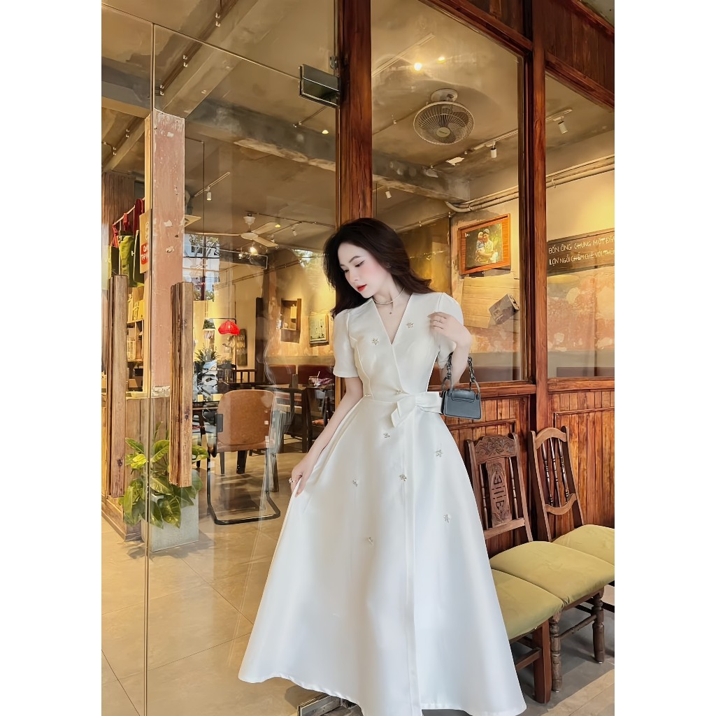 Đầm Xòa Tapta Cổ V Cột Dây Ở Eo