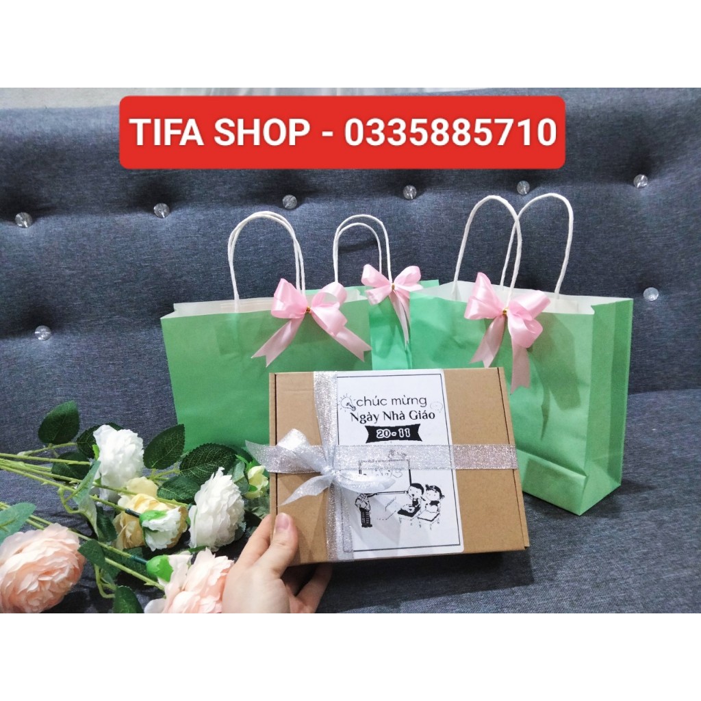 Sét hộp đựng quà kt 20x15x6cm tặng sinh nhật,20/11, mỹ phẩm, nước hoa, quà tết,...kèm nơ và giấy rơm, đèn nháy siêu xinh