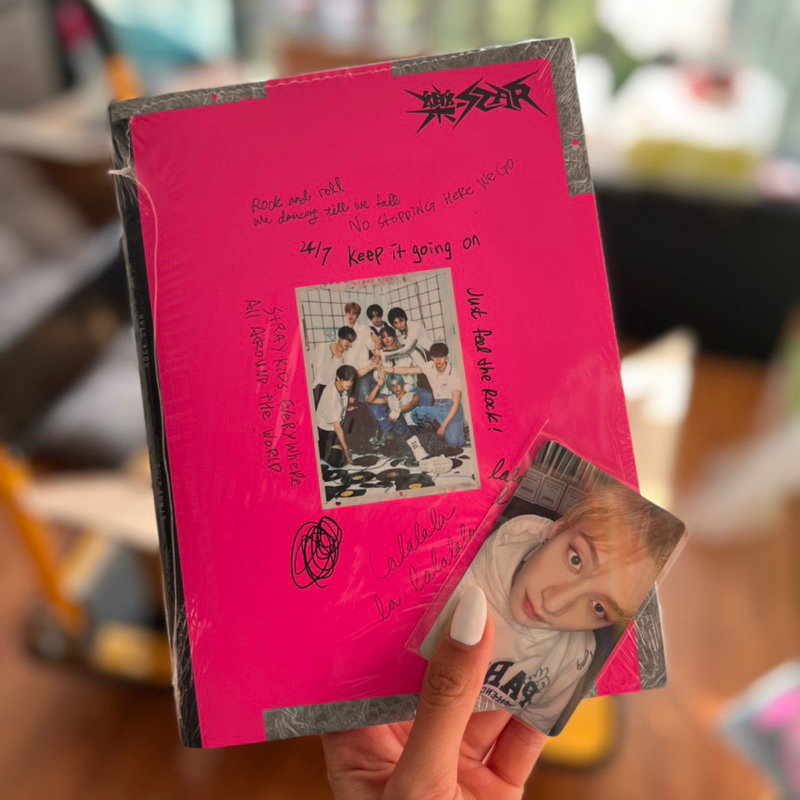 ALbum Stray Kids Rock Star Official