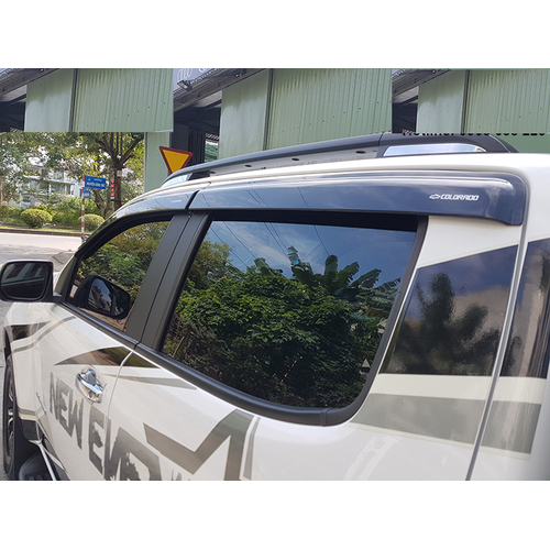 Vè che mưa Colorado đen loại dày ve mua xe o to