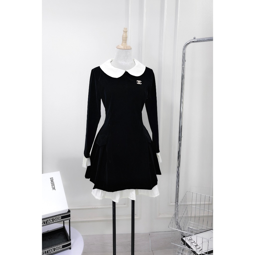 Váy Nhung Dáng Dài Cổ Bèo PHối Bèo Áo Kèm Tag Freesize