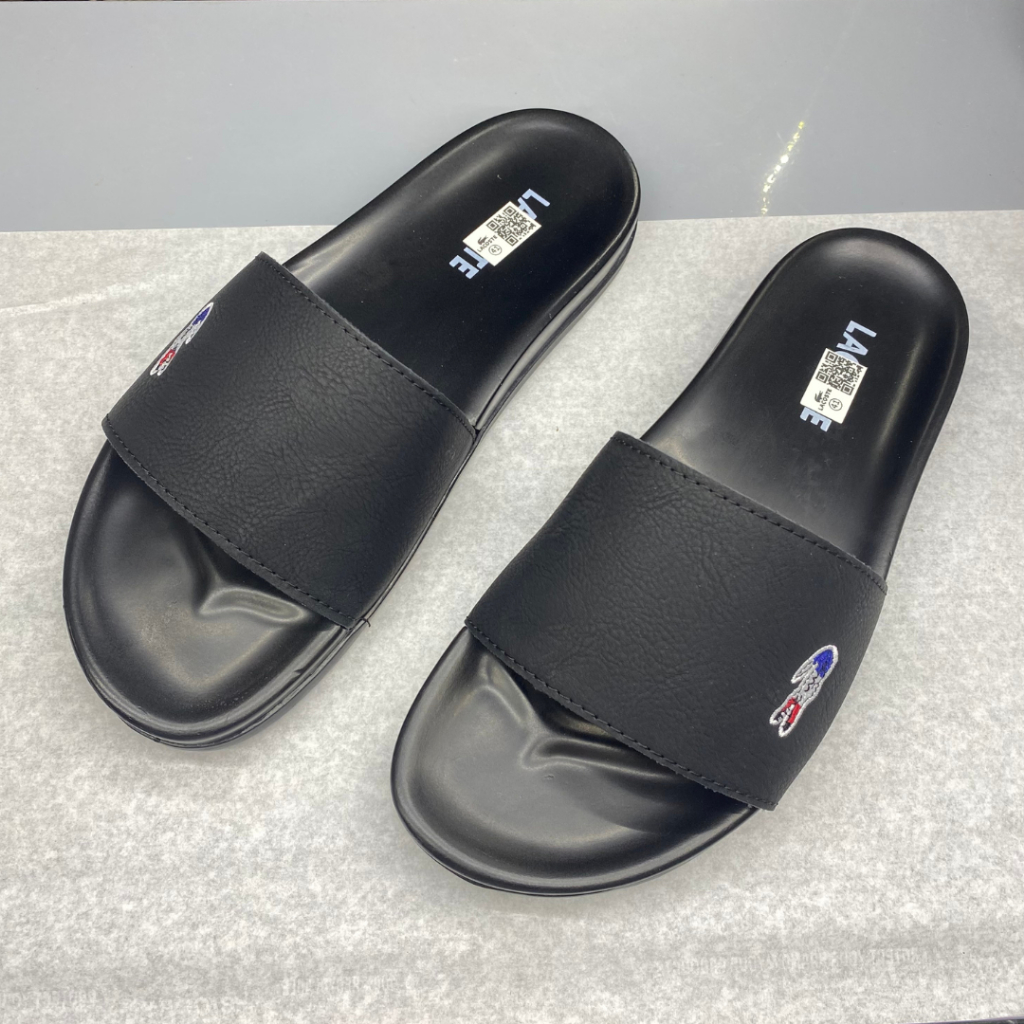 Dép Nam Quai Ngang Thêu Cá Sấu Phiên Bản Màu Đen Viền Khâu Chắc Chắn Kiểu Dáng Thời Trang Đi Êm Chân