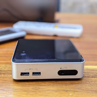 intel NUC D54250WYK mini pc i5-4250u RAM 8G SSD128G