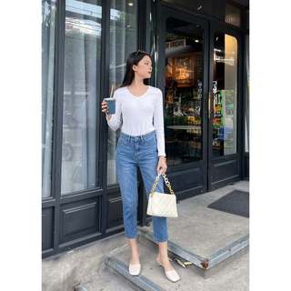 HASHTAGEM - Quần Signature Mom Fit Jeans MFJ.2 (Baggy 9 Tấc) Màu Aqua Blue, Chất Cotton Cao Cấp