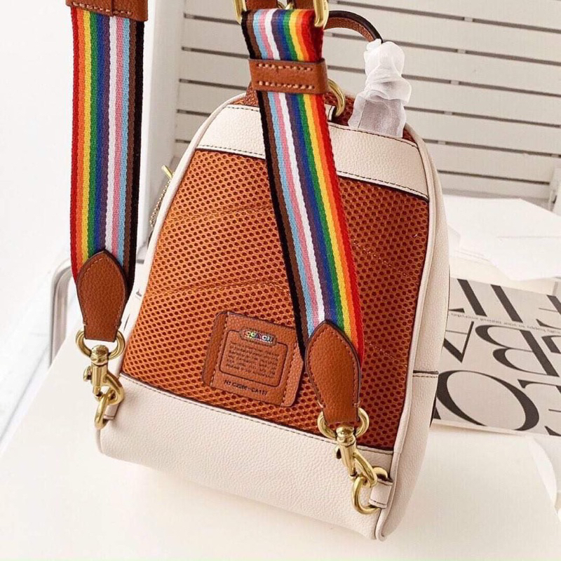 Balo Coach Charter sicker trẻ trung