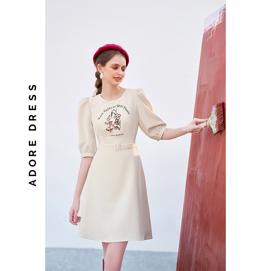 Đầm Mini dresses casual style dạ mỏng beige thêu florals 312DR1172 ADORE DRESS