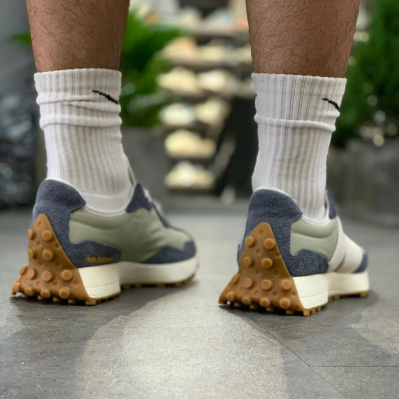 GIÀY NEW BALANCE 327 "GUMMI 3594"  🔥