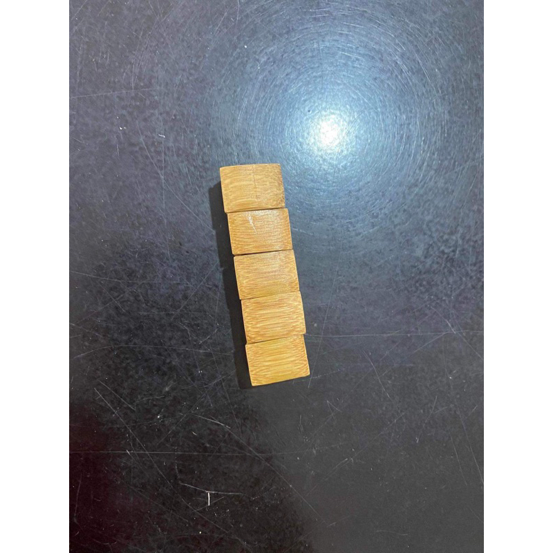 Cóng sứ khuyên, hút mật hàng Bát Tràng mẫu Bạch định miệng kẻ vàng 24k gắn sẵn tai tre 1.2