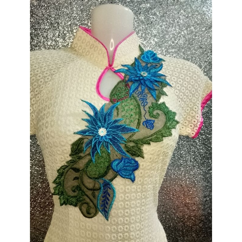 Tấm hoa thêu 3D bông nổi