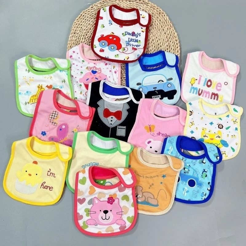 Yếm Dán Vai 3 Lớp Chống Thấm Cao Cấp Nhiều Mẫu SOS