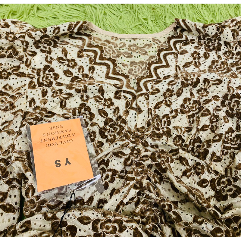 Áo nhung new tag size s m pass 100k