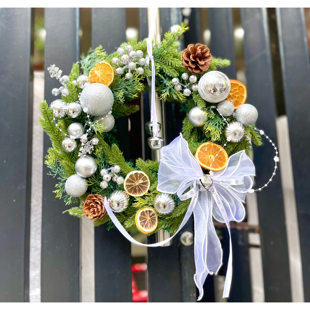 [Kèm Đèn] Vòng Hoa Trang Trí Giáng Sinh 45cm DP101, Vòng Nguyệt Quế Treo Cửa, Treo Tường Mùa Noel