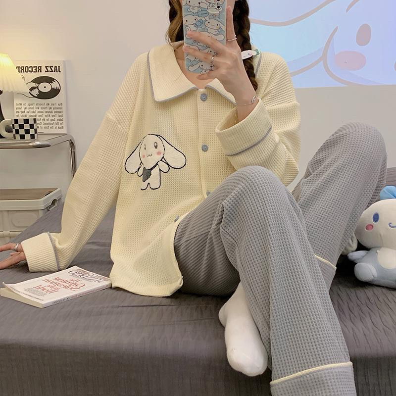 Bộ pyjama bộquần áo chất Waffle cổ bẻ bộ đồ ngủ tay dài chấtcotton thêu dễ thương thời trang xuân ,thu,đông cho nữ