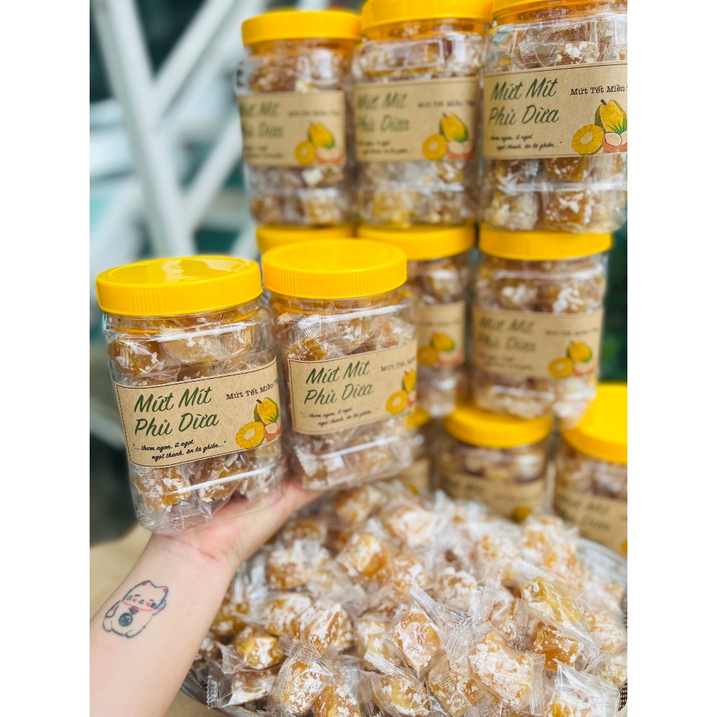 Hôp 500g mứt mít phủ dừa siêu ngon