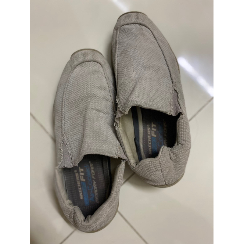 Thanh lý giày nam sketcher