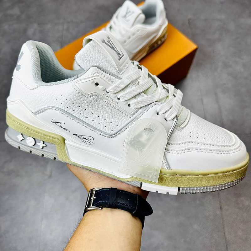 Giày Thể Thao Louis Vuitton LV Trainer 54 Signature White Bản Da Trắng Xám Phản Quang Full Box