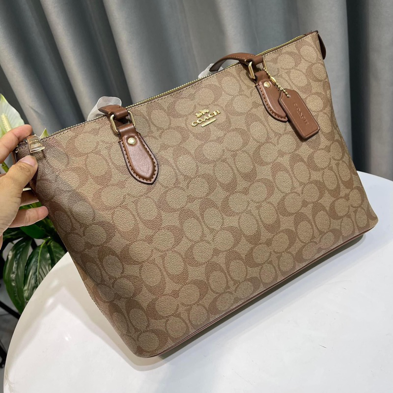 Túi Coach công sở Gallery Tote khoá zip
