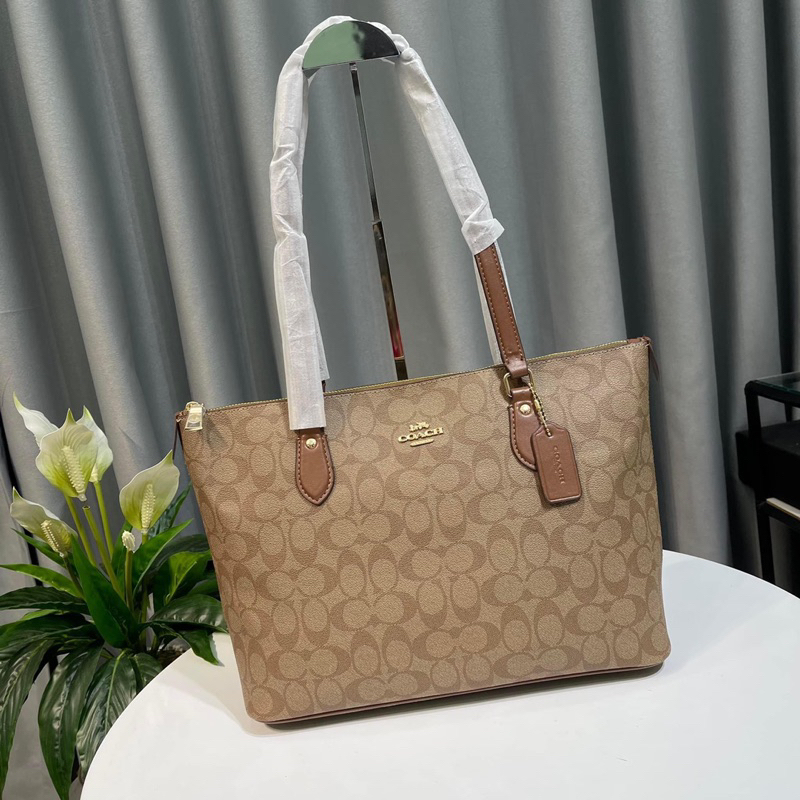 Túi Coach công sở Gallery Tote khoá zip