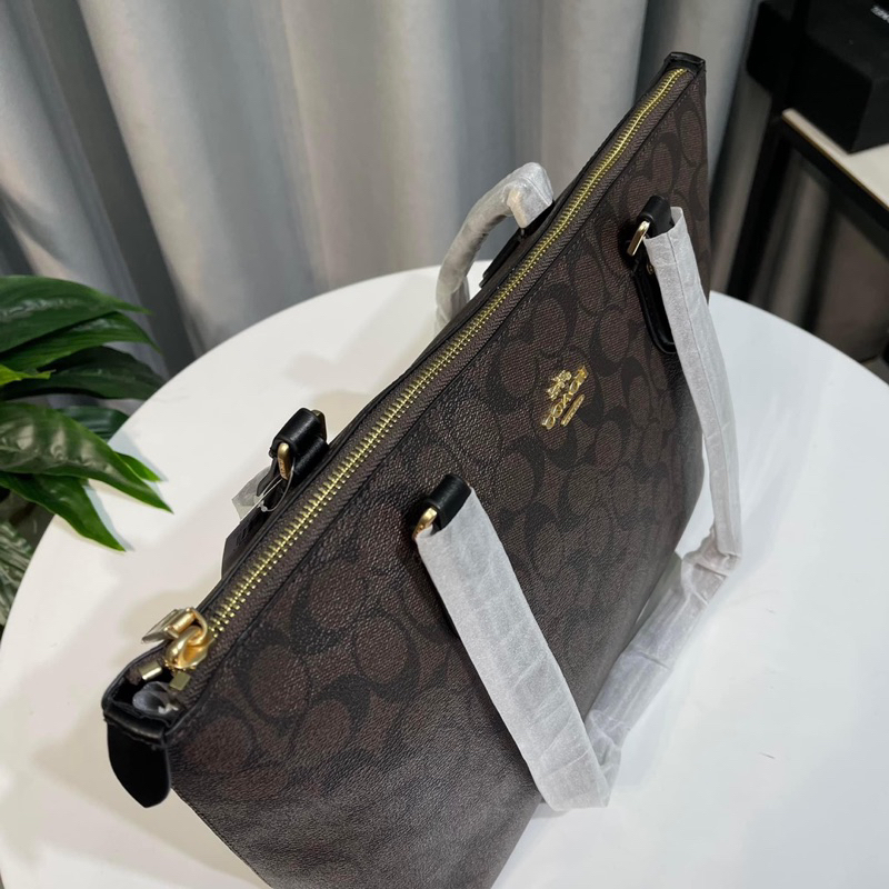 Túi tote Coach Gallery dáng công sở