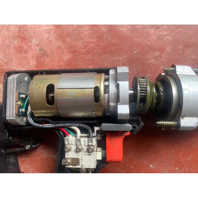 Bắt vít National EZ6600 - DC12V. Sản xuất ở Nhật.