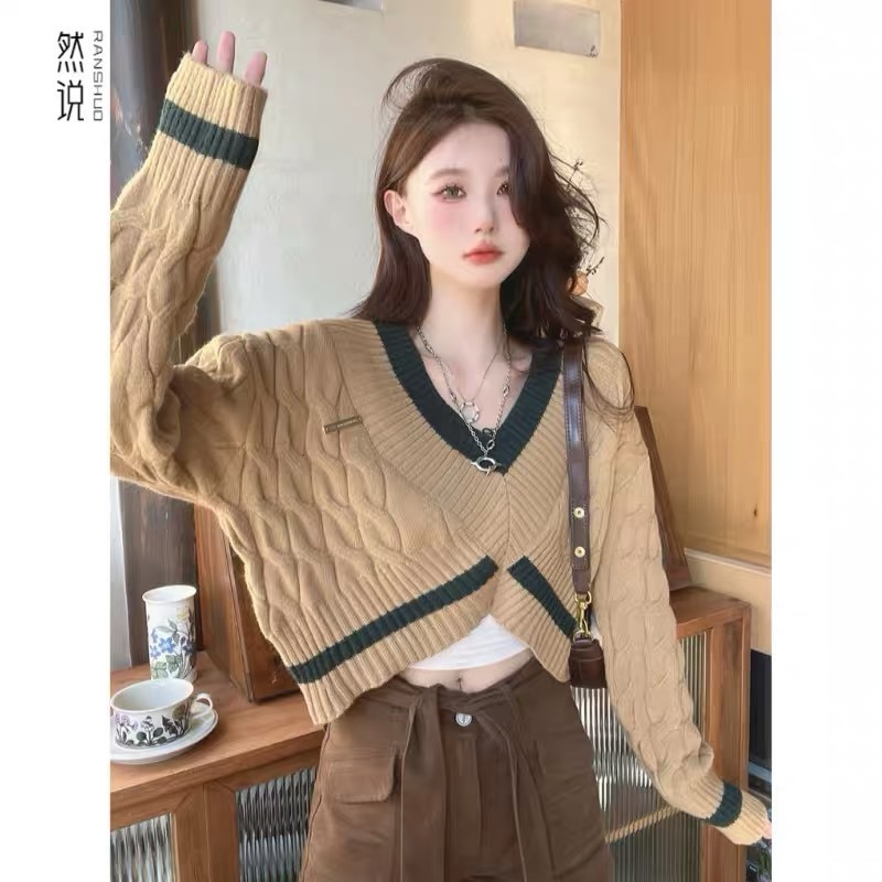 Áo Len Dài Tay Cổ Tim Dáng Crotop Hàng Quảng Châu AP160