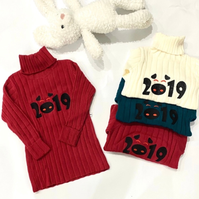 Áo len bé trai bé gái chất vải mềm mịn giữ ấm mùa thu đông giao ngẫu nhiên hàng Quảng Châu