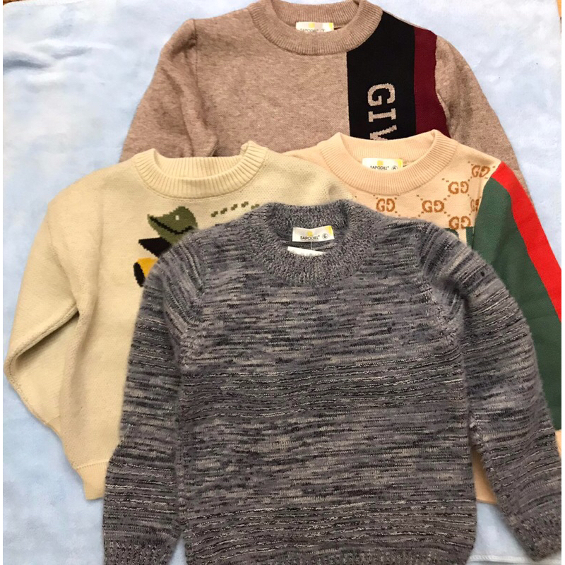 Áo len bé trai bé gái chất vải mềm mịn giữ ấm mùa thu đông giao ngẫu nhiên hàng Quảng Châu