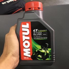 Nhớt Motul 3100 Silver 0.8L có tính năng chống oxy hóa cao giúp ngăn hiện tượng đặc dầu do tác động của nhiệt SM MA2