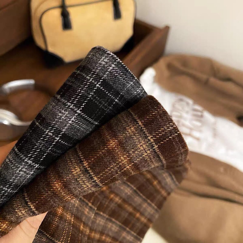 Chân váy caro nhỏ vitage phù hợp cho mùa thu đông ấm áp