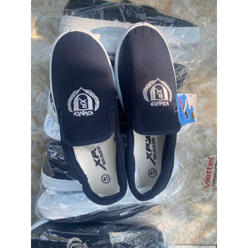 Giầy vải thể dục