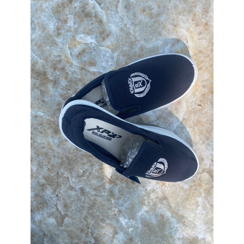 Giầy vải thể dục