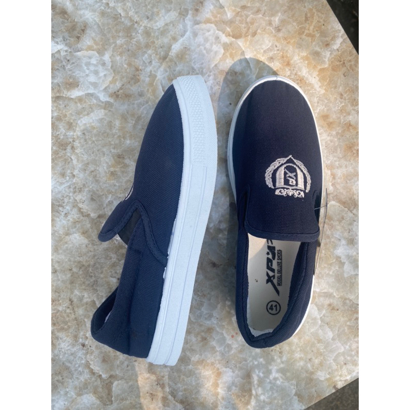 Giầy vải thể dục