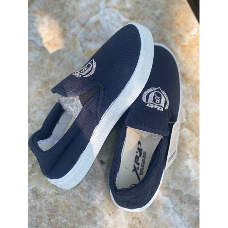 Giầy vải thể dục