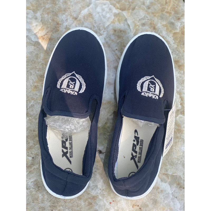 Giầy vải thể dục