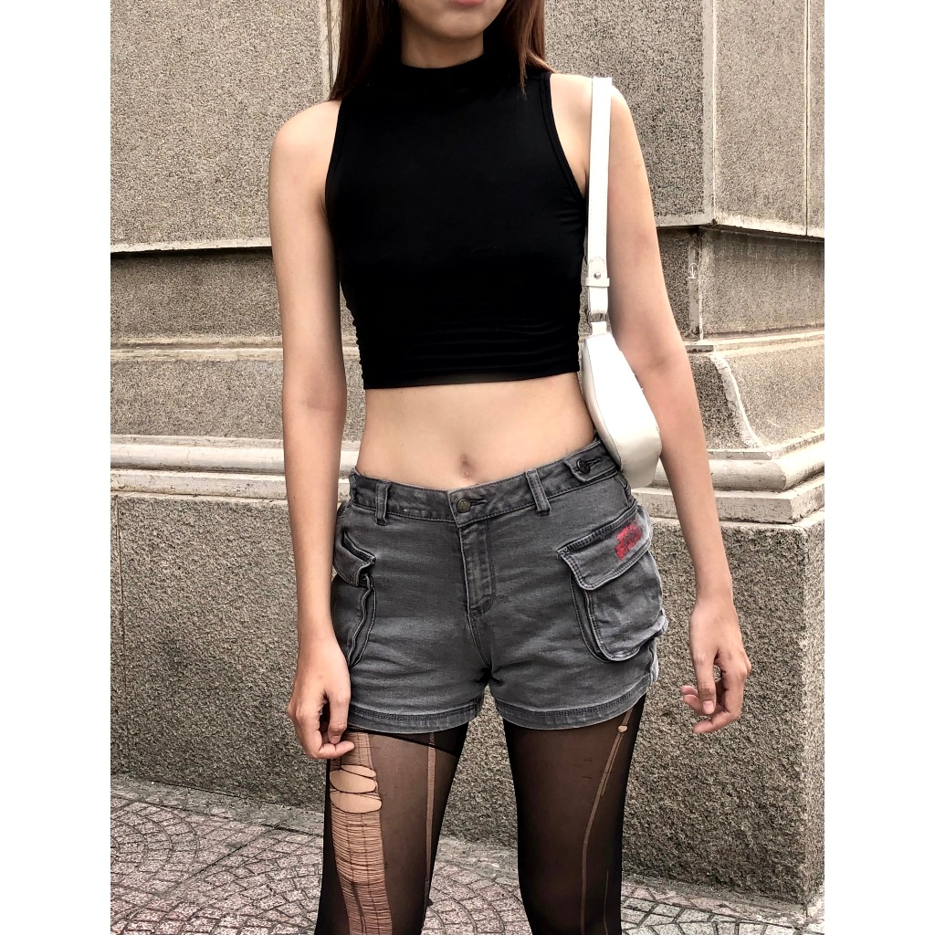 Áo croptop 3 lỗ cổ lọ sát nách thun trơn co giãn mềm mịn mát mẻ siêu ôm dáng